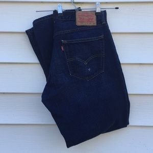 Men’s Levis 559
